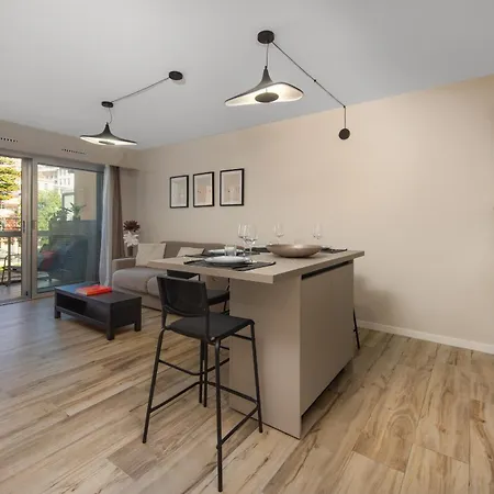 Joli Confort, Clim - Emplacement Idéal Apartamento