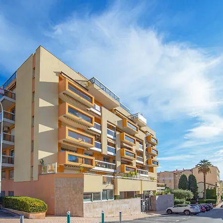 Joli Confort, Clim - Emplacement Idéal