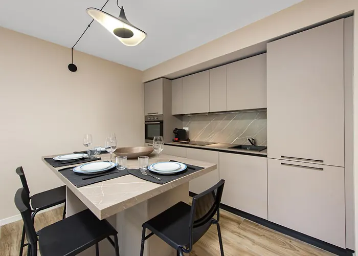 Joli Confort, Clim - Emplacement Ideal Apartament *