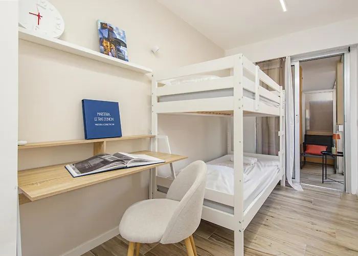 Joli Confort, Clim - Emplacement Ideal * Menton