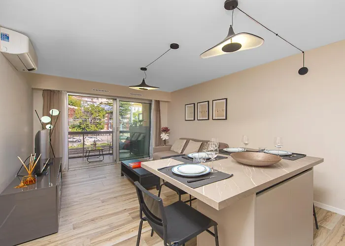 Joli Confort, Clim - Emplacement Ideal * Mentona