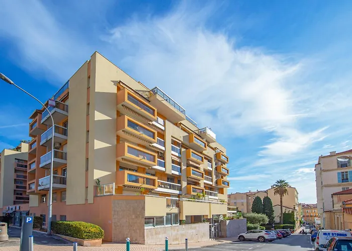 Joli Confort, Clim - Emplacement Ideal